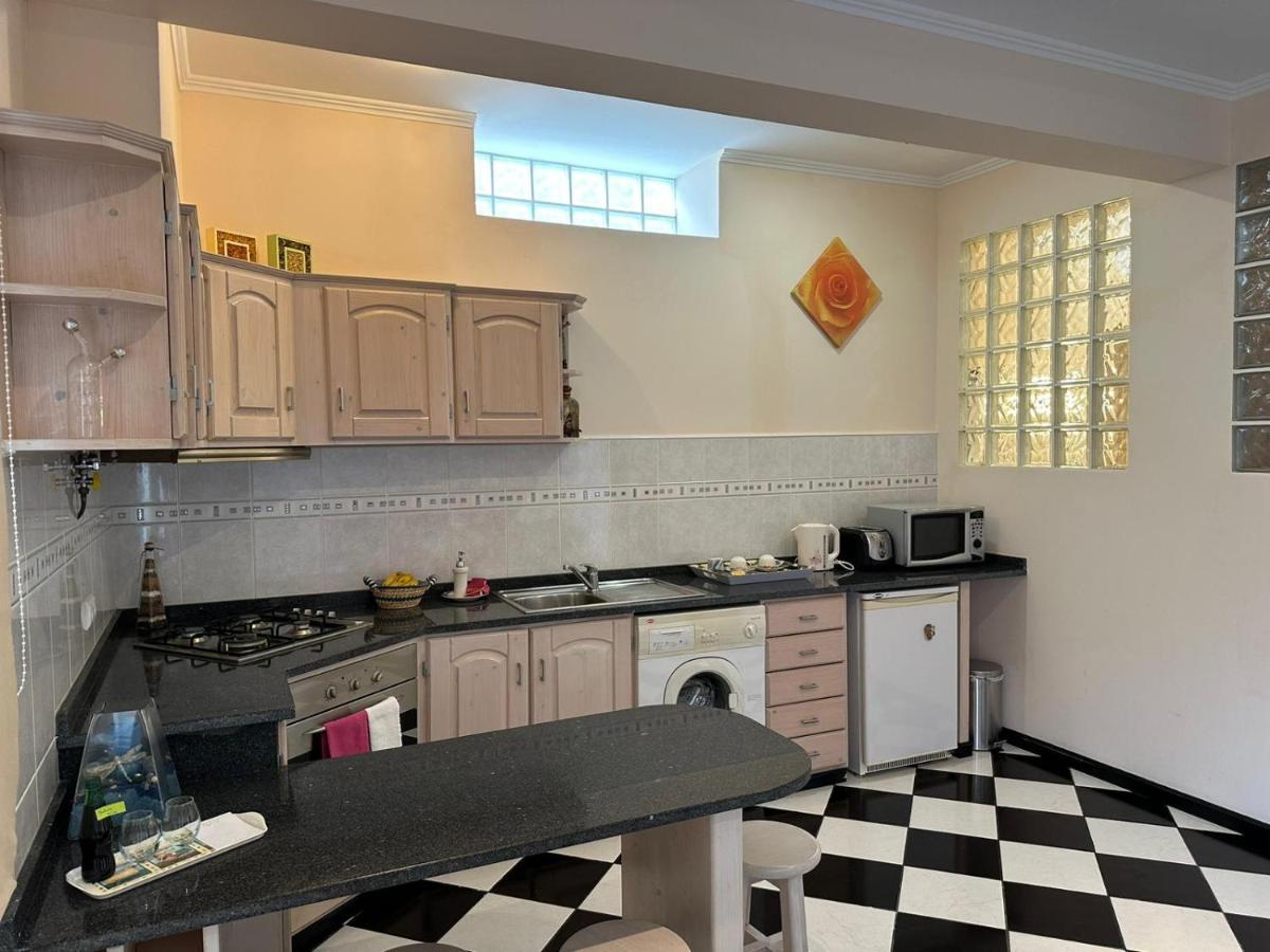 Apartament Residencia Mendonca São Roque do Faial Zewnętrze zdjęcie